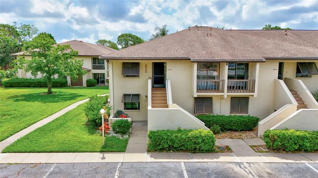 4646 LONGWATER CHASE 98, Sarasota, FL 34235