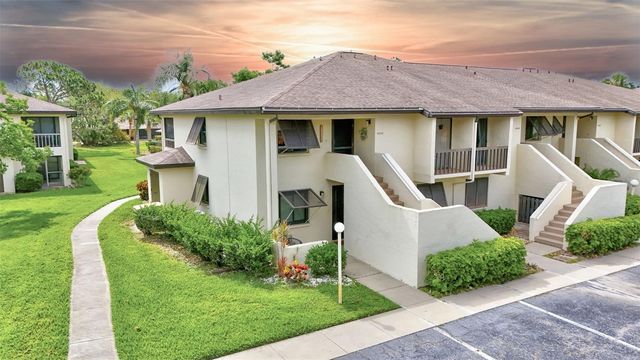 4646 LONGWATER CHASE 98, Sarasota, FL 34235