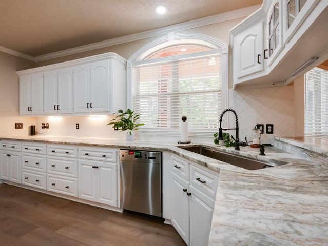35826 Post Oak Circle, Magnolia, TX 77355