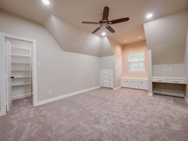 35826 Post Oak Circle, Magnolia, TX 77355