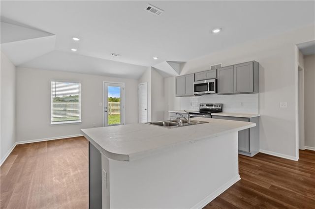 20875 Starside Street, Edgerton, KS 66021