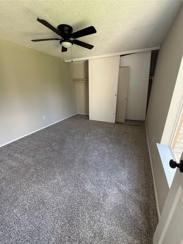 12507 Newbrook Dr, Houston, TX 77072