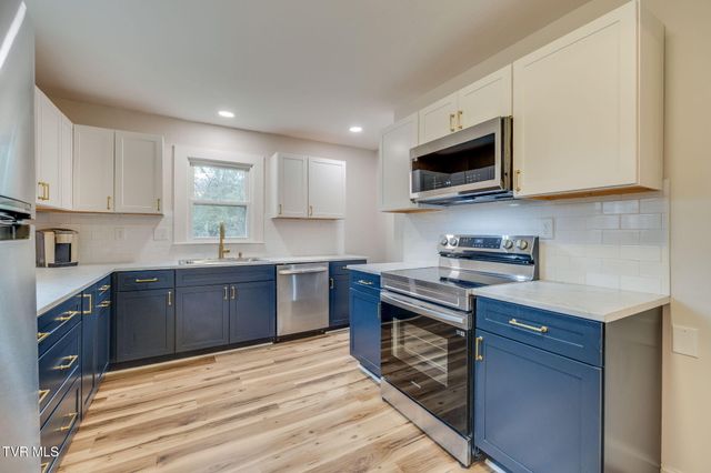 157 Hawk Street, Blountville, TN 37617