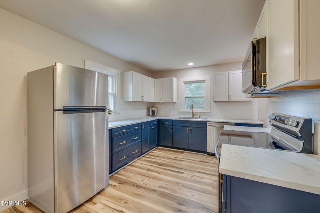 157 Hawk Street, Blountville, TN 37617