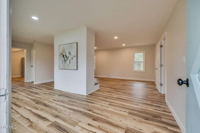 157 Hawk Street, Blountville, TN 37617