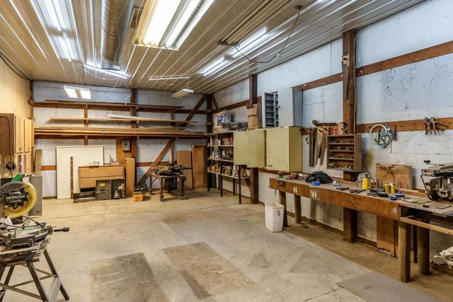 10406 S Walker Road, Beloit, WI 53511