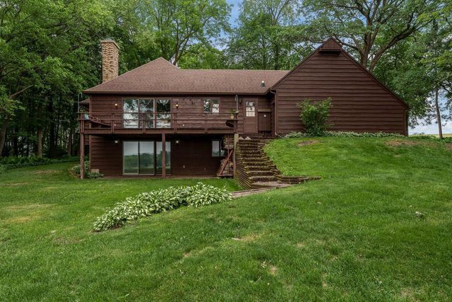 10406 S Walker Road, Beloit, WI 53511