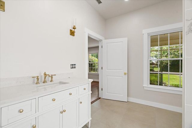 606 Valley Drive, Dalton, GA 30720