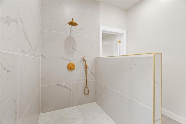 606 Valley Drive, Dalton, GA 30720