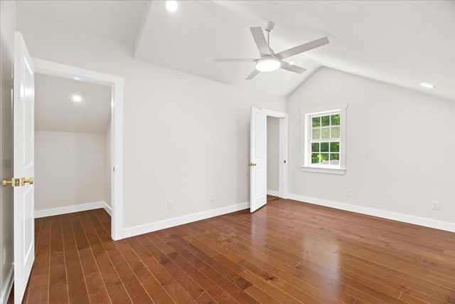 606 Valley Drive, Dalton, GA 30720