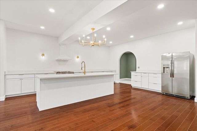606 Valley Drive, Dalton, GA 30720