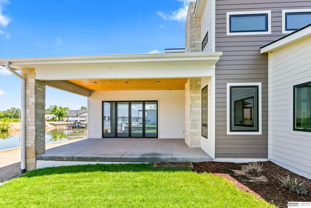 6026 N 280th Circle, Valley, NE 68064