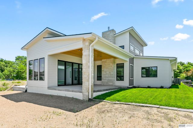 6026 N 280th Circle, Valley, NE 68064