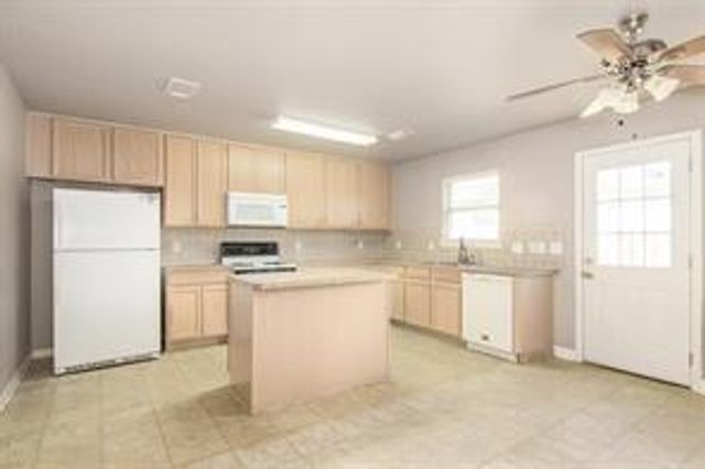 9623 Rads Point, Sugar Land, TX 77498