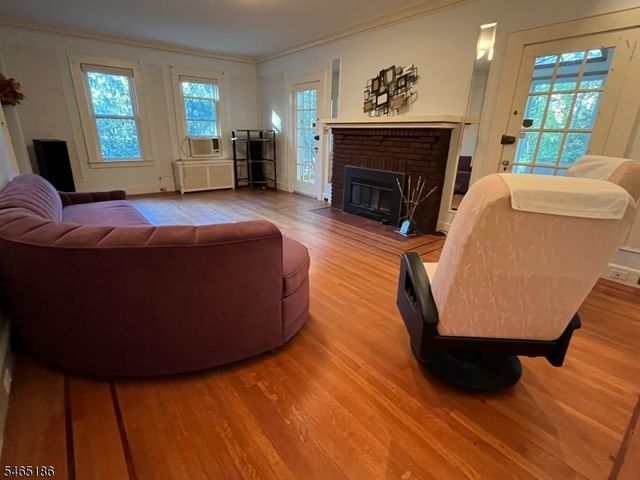 5 Upland Way, Verona Twp., NJ 07044