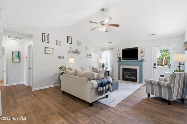 7415 Powder Keg Court, Wilmington, NC 28411