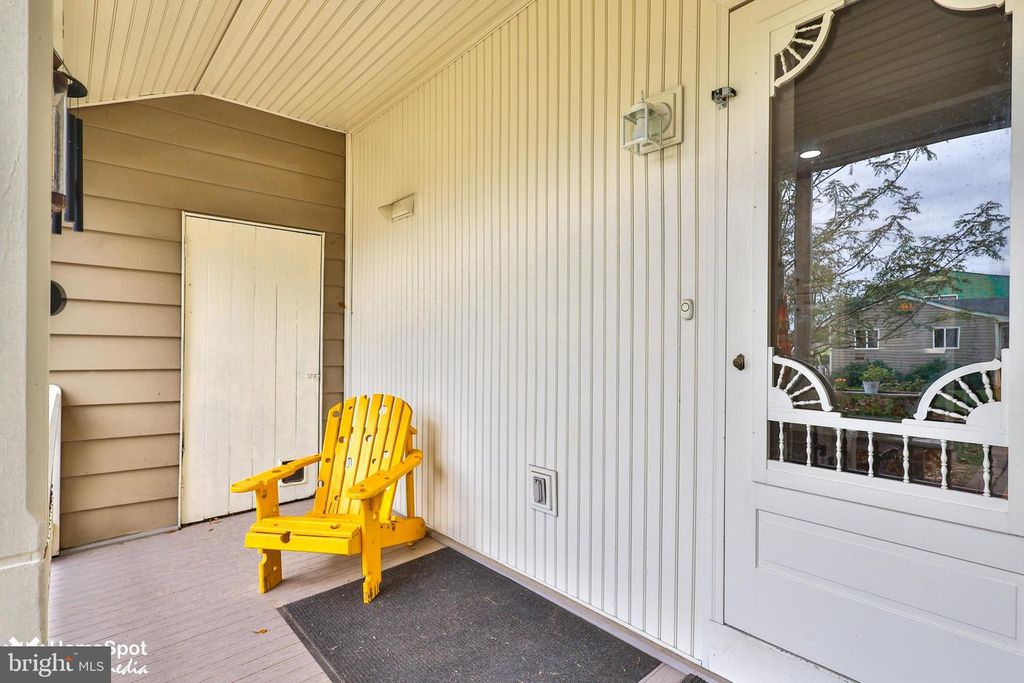811 W MILL ST, Quakertown, PA 18951