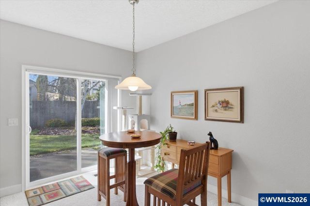 2066 NW Violet Av, Albany, OR 97321