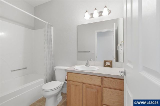 2066 NW Violet Av, Albany, OR 97321