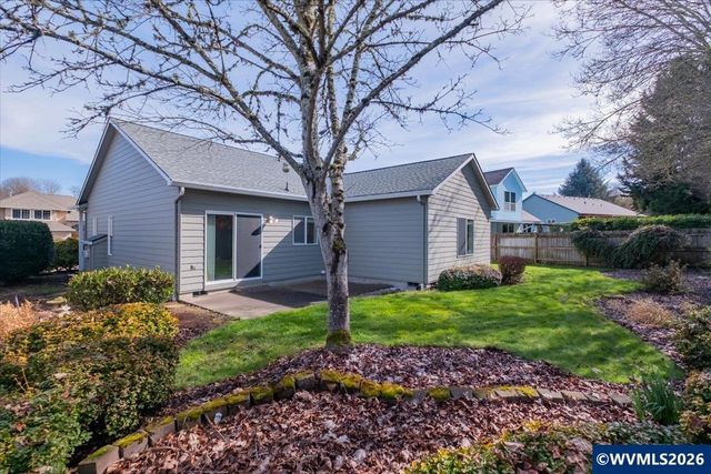 2066 NW Violet Av, Albany, OR 97321