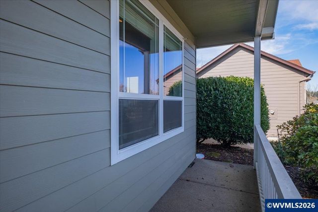 2066 NW Violet Av, Albany, OR 97321