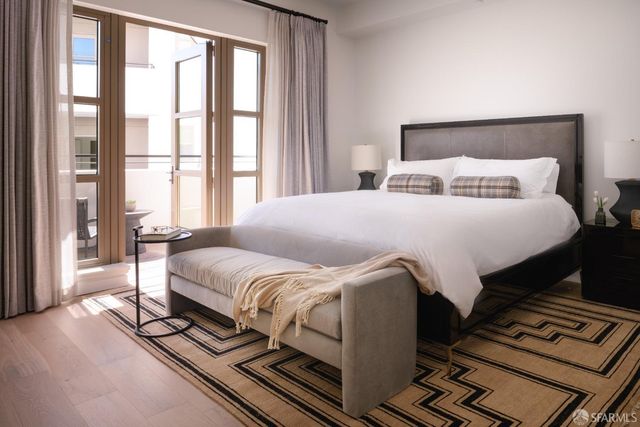 36 Meadow Drive 202, San Francisco, CA 94130