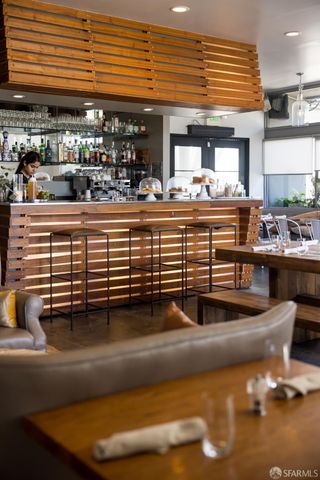 36 Meadow Drive 202, San Francisco, CA 94130