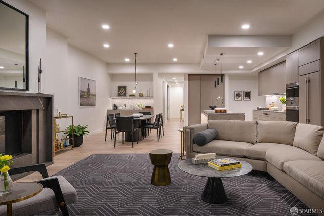 36 Meadow Drive 202, San Francisco, CA 94130