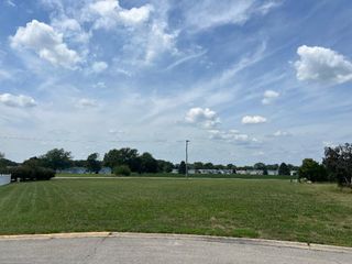 Lot 38 Sandstone Drive, Manteno, IL 60950