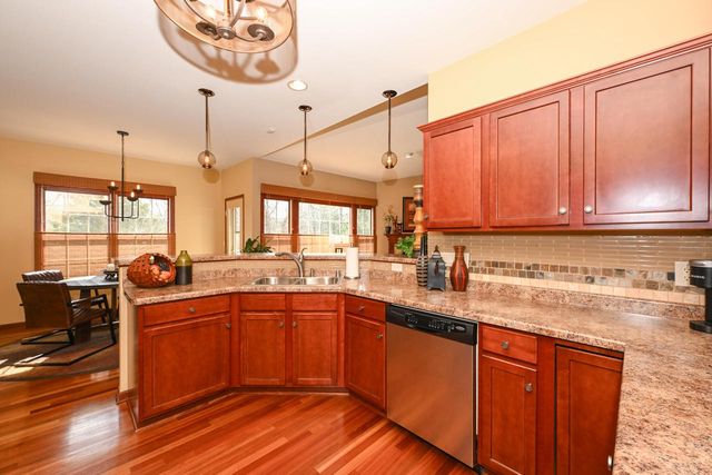 6305 Cedarhedge DRIVE, Mount Pleasant, WI 53406