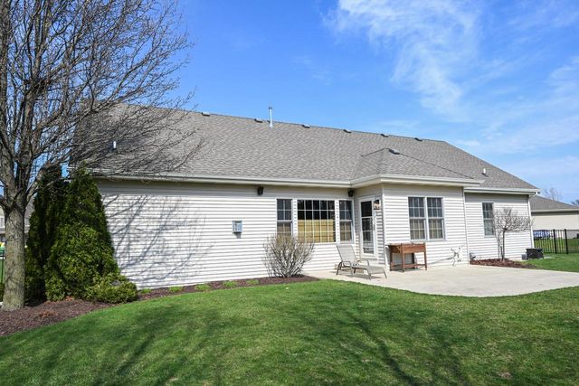 6305 Cedarhedge DRIVE, Mount Pleasant, WI 53406