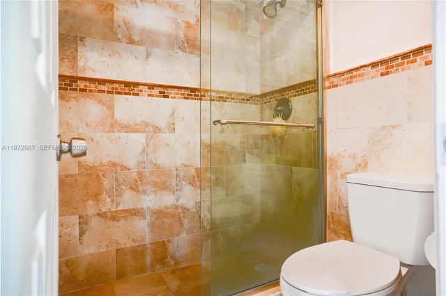 11111 Biscayne Blvd 20E, Miami, FL 33181