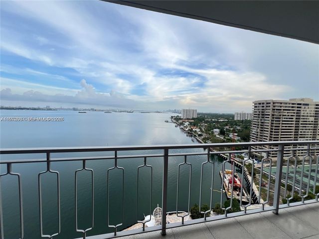 11111 Biscayne Blvd 20E, Miami, FL 33181