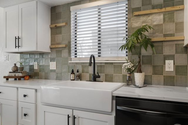 6001 Concordia Road NE, Albuquerque, NM 87111