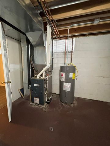 2221 Garfield Street, Gary, IN 46404