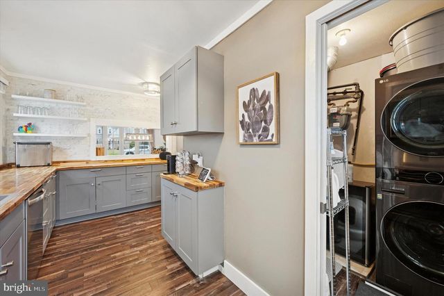 508 5TH AVE, Barrington, NJ 08007