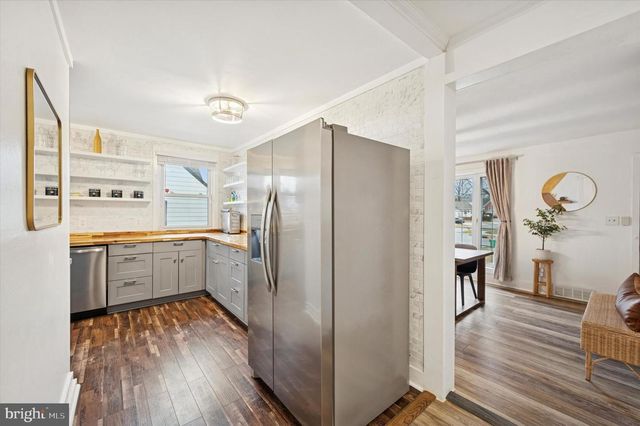 508 5TH AVE, Barrington, NJ 08007