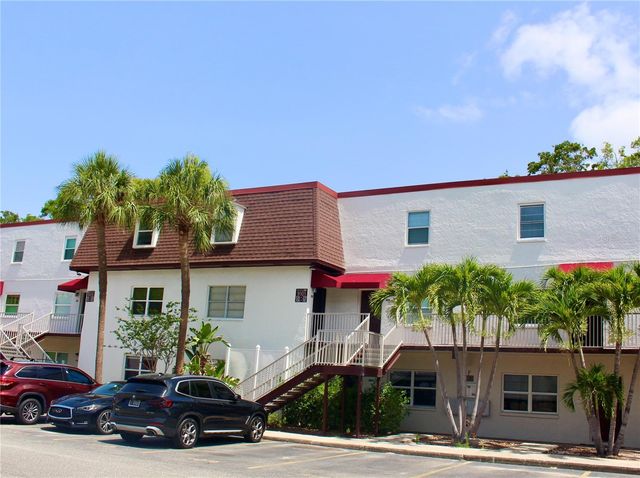 9101 TUDOR DRIVE F206, Tampa, FL 33615