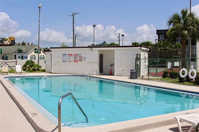 9101 TUDOR DRIVE F206, Tampa, FL 33615
