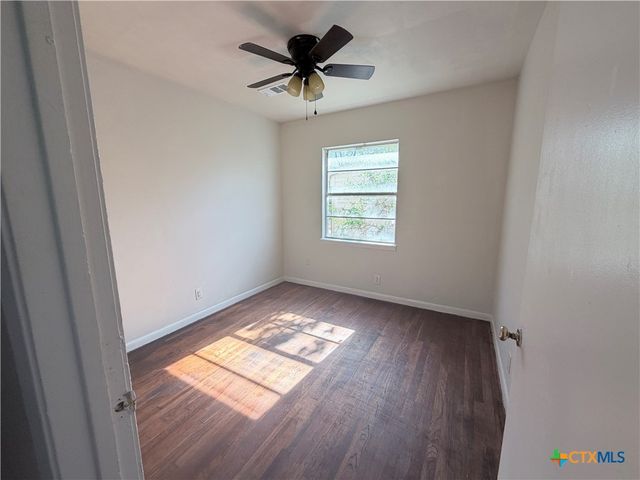 3203 Lake Travis Avenue, Killeen, TX 76543