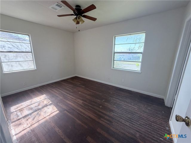 3203 Lake Travis Avenue, Killeen, TX 76543