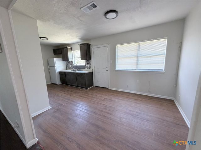 3203 Lake Travis Avenue, Killeen, TX 76543