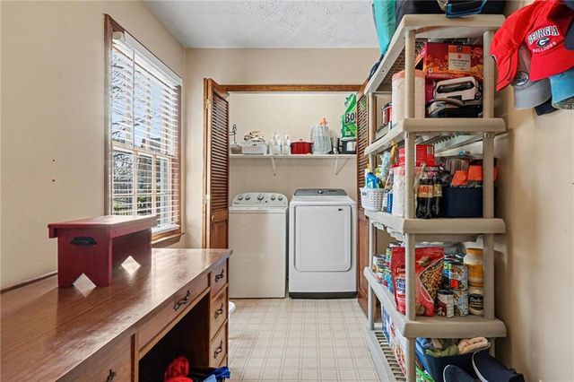 777 Saybrook Circle NW, Lilburn, GA 30047