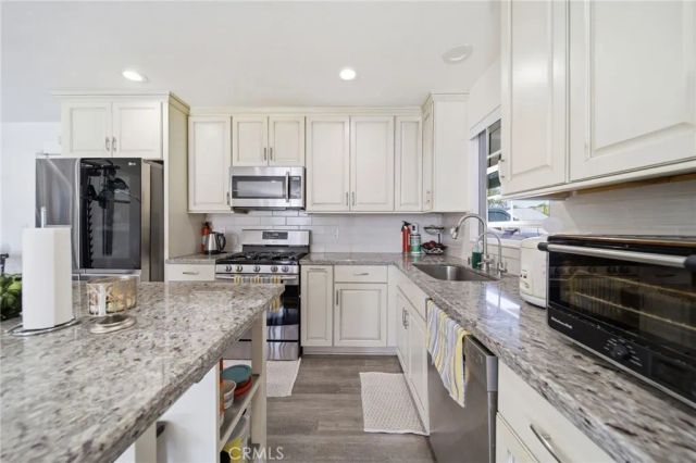 14762 Carfax, Tustin, CA 92780