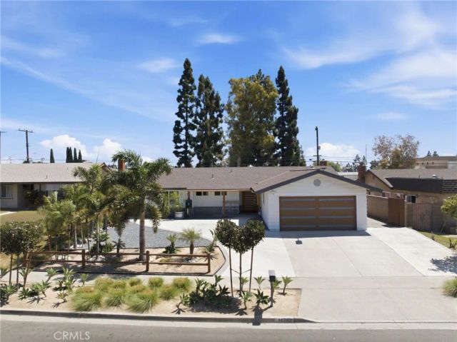 14762 Carfax, Tustin, CA 92780