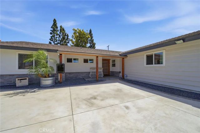 14762 Carfax, Tustin, CA 92780