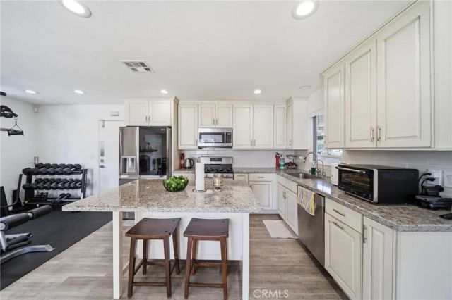 14762 Carfax, Tustin, CA 92780