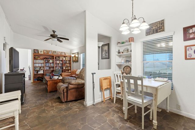 314 N Albert Avenue 1, Exeter, CA 93221