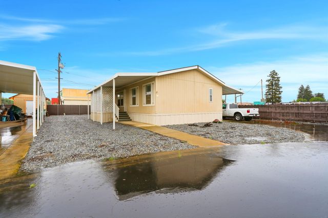 314 N Albert Avenue 1, Exeter, CA 93221