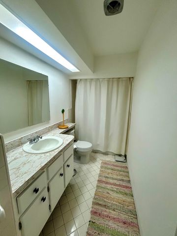 2175 NE 56th Street 209, Fort Lauderdale, FL 33308